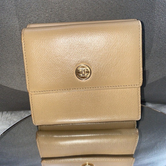 CHANEL Sevruga Compact Wallet Leather - Picture 3 of 14